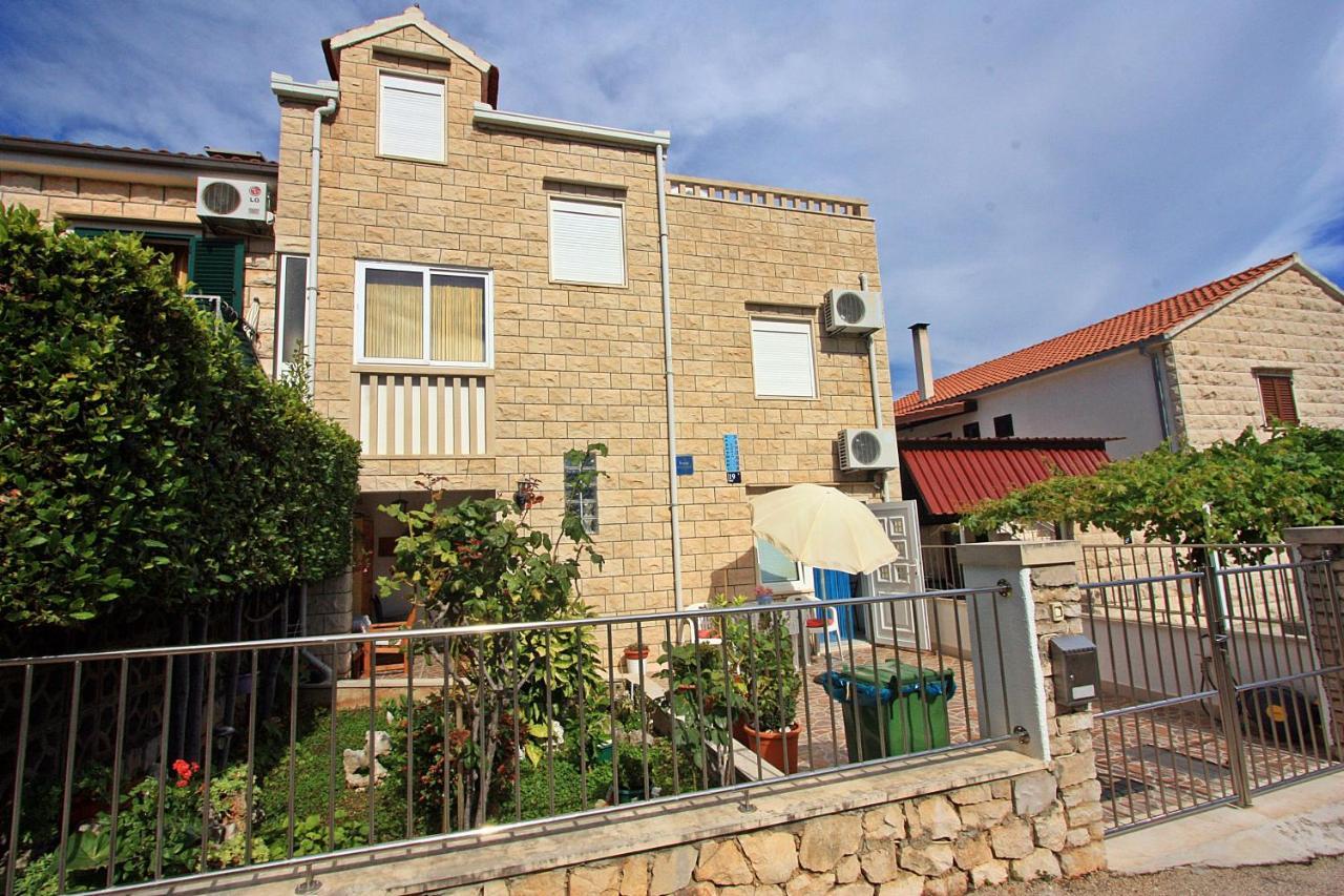 Apartments With Wifi Supetar, Brac - 5665 Exterior photo